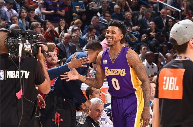 恰好具备这 恰好具备这