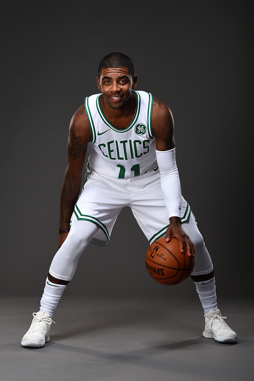 跌出前8意 跌出前8意